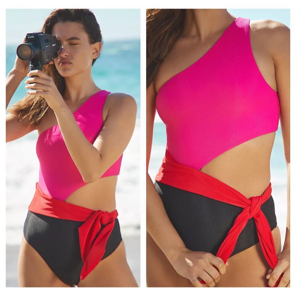 NEW Beach Riot Carlie One-Piece Swimsuit Size Medium